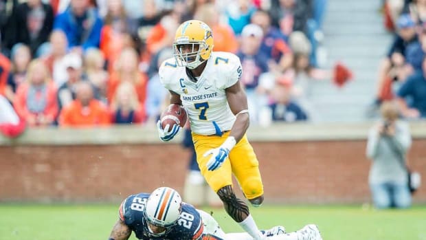 Well-rounded San Jose State star RB Tyler Ervin excels in real estate, hair cutting and rushing (2nd in nation)